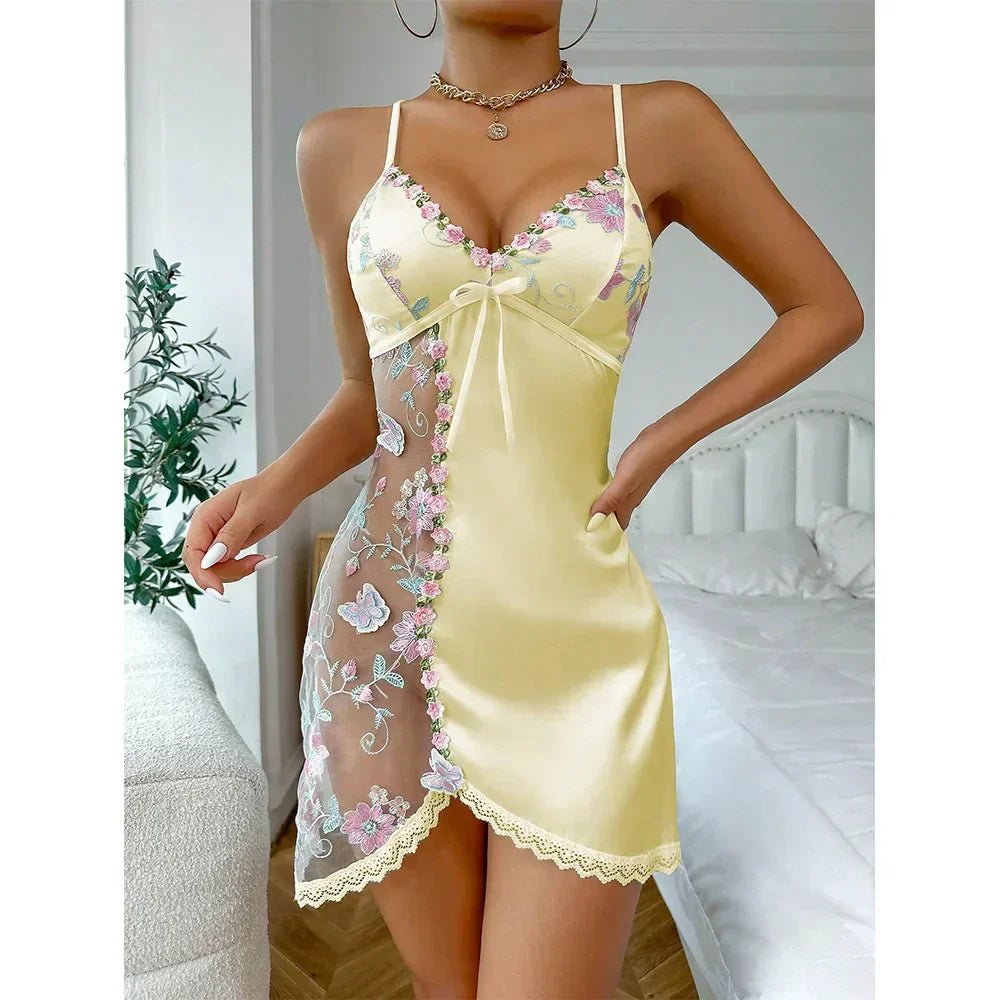 Alessia | Camisón con un elegante estampado floral