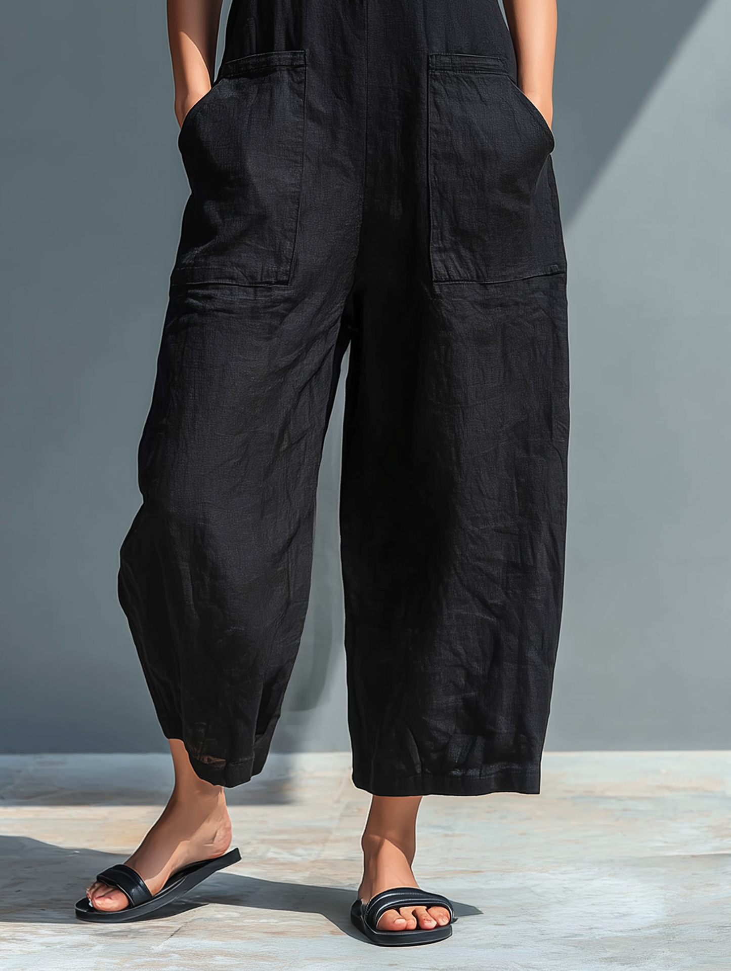 Daniela | Mono minimalista de lino para mujer, sin mangas, cuello alto y botones